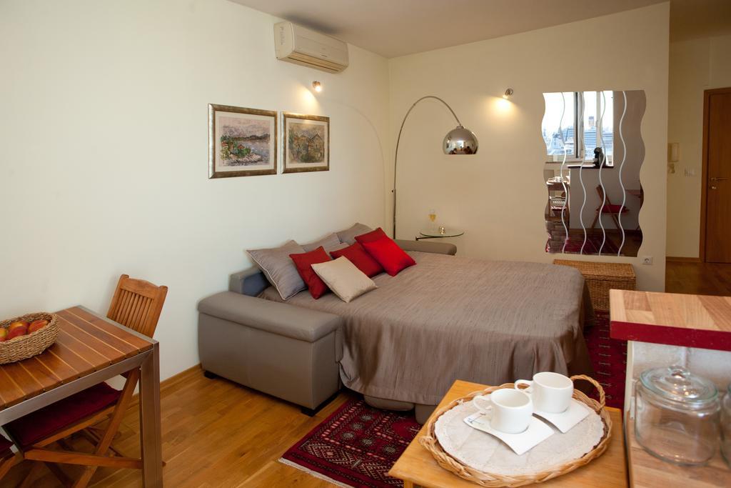Stunning View Apartment Split Room photo