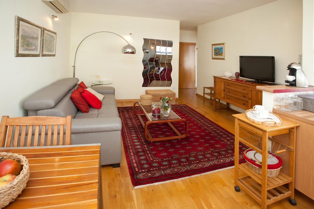 Stunning View Apartment Split Room photo